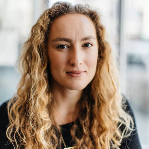 Meet your Posher, Francesca - Picture 1 of 1